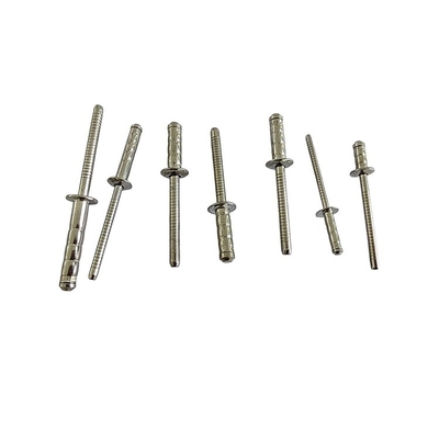 Industriegenehmigte Multigrip Dome Head Stahlblindnieten mit GB-Standardkonformität